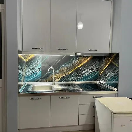 Frroku Guest house